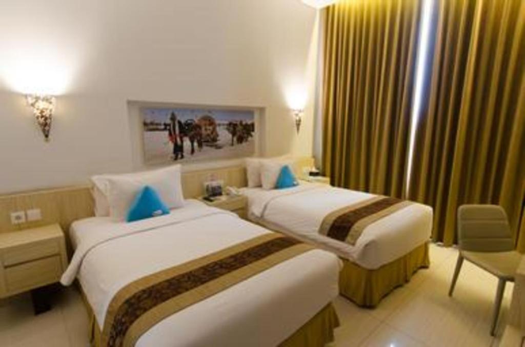 Megaland Hotel Solo Экстерьер фото